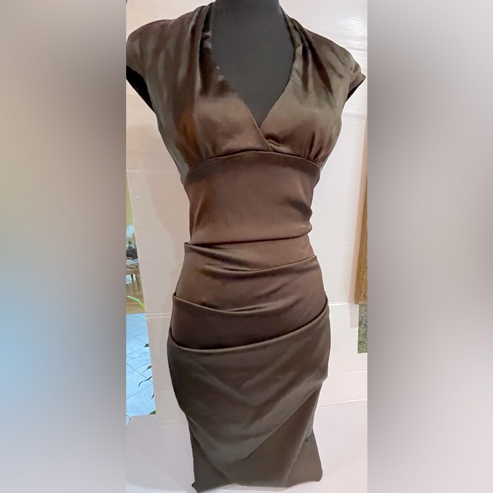 Cache Fitted Sheath Dress / Ruched V-Neck Cocktail Dress / Bodycon Womens Size 8